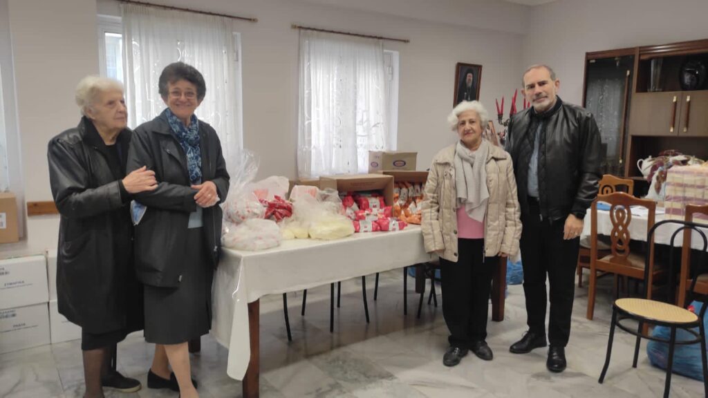 Προσφορά τροφίμων σε άπορους στη μνήμη του Γλαύκου Κληρίδη